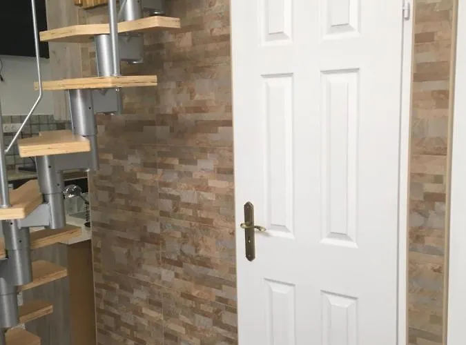 Apartament Mora Apartmanhaz Kiskunfélegyháza