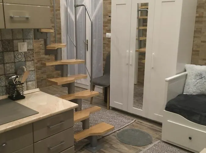 Mora Apartmanhaz Kiskunfélegyháza
