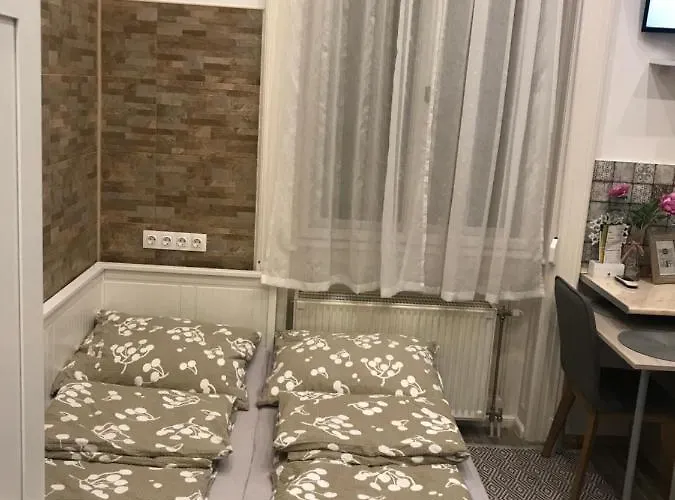 Mora Apartmanhaz * Kiskunfélegyháza